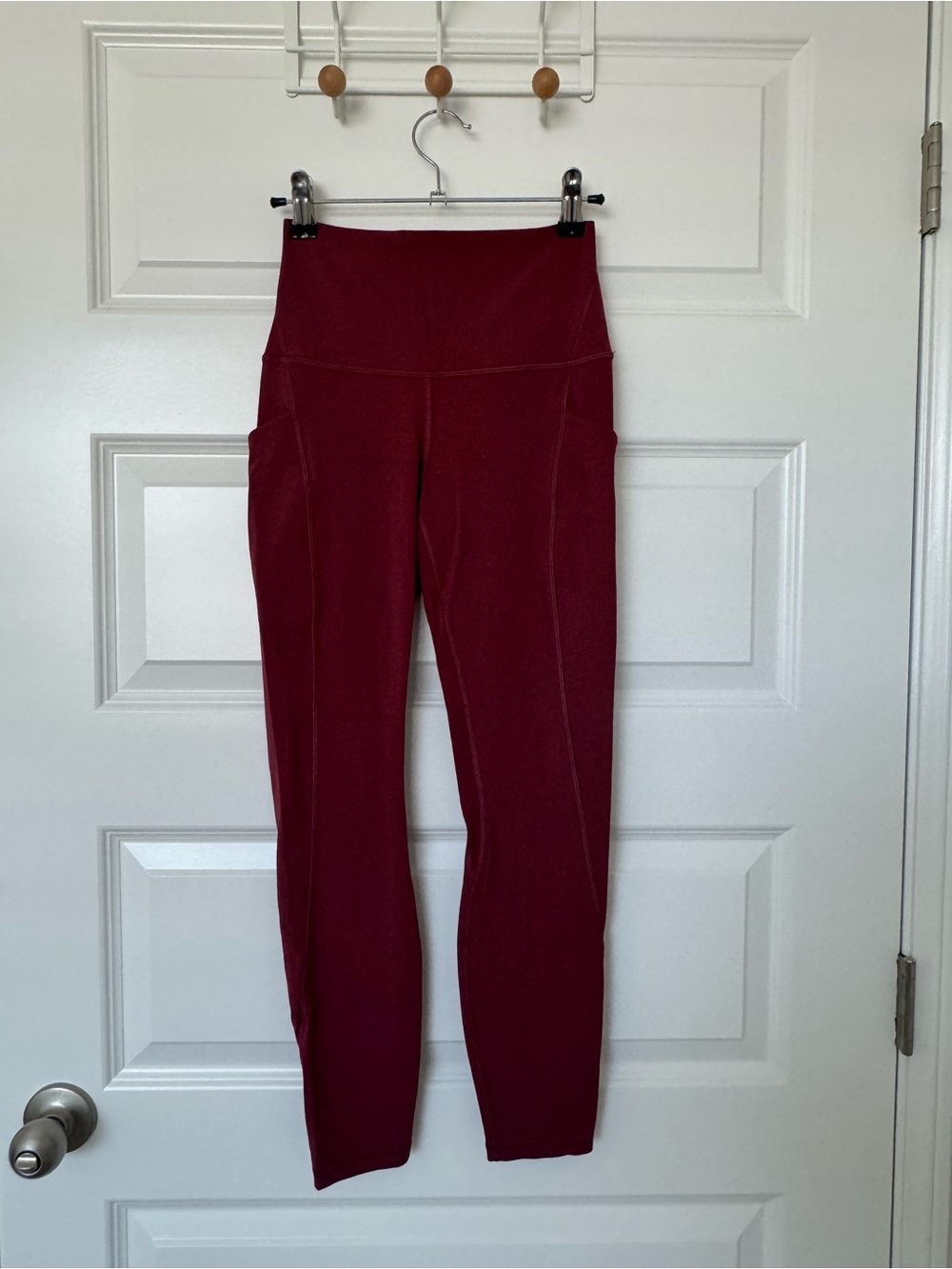 Lululemon High-Waist Women's Burgundy Leggings 🍒